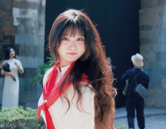 Học bổng gần 10 tỷ đồng và bài học từ những thước phim không có bà