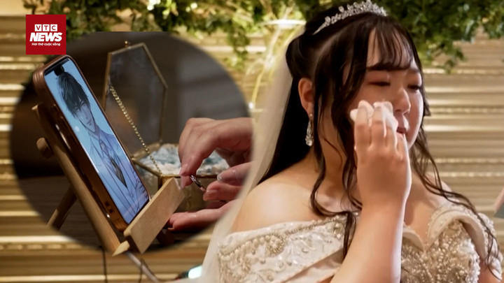 Cô gái Nhật gây choáng: Bỏ người yêu thật, cưới AI làm chồng