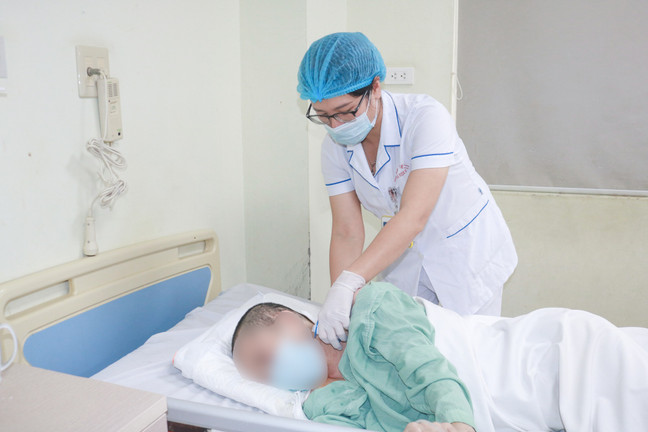 Đau đầu kéo dài hơn một năm, người phụ nữ bàng hoàng phát hiện mắc bệnh hiếm