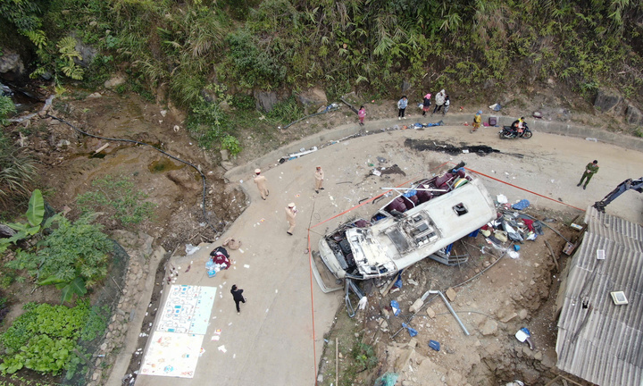 Kết quả điều tra vụ lật xe đoàn thiện nguyện làm 9 người chết ở Lào Cai