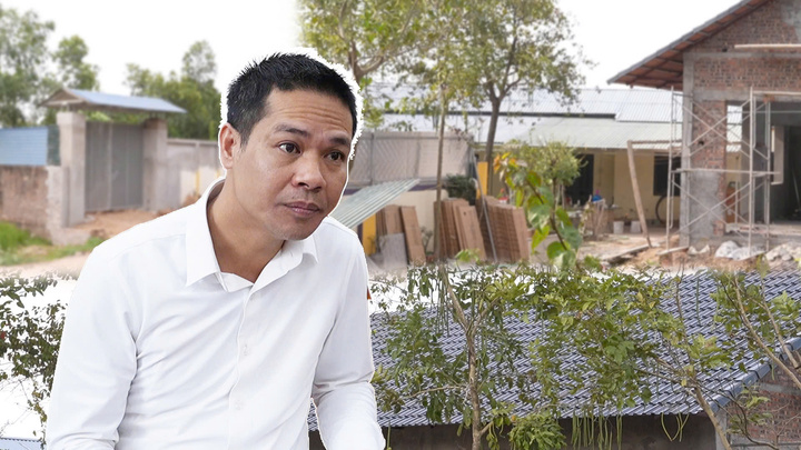 Kỳ lạ nhà xây kiên cố mọc trên đất nông nghiệp ở Hà Nội