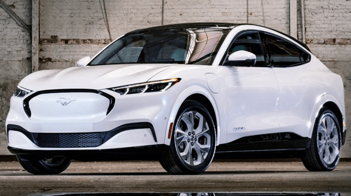 Doanh số ô tô điện trên toàn cầu tăng kỷ lục trong năm 2025, Trung Quốc dẫn đầu