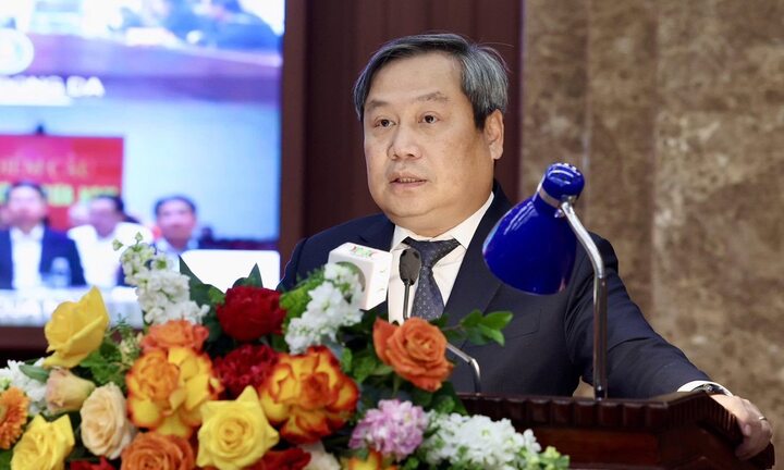 Chủ tịch Hà Nội: 'Kiên quyết thay thế cán bộ né tránh, cản trở bước tiến của Thủ đô'