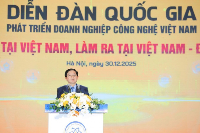 Phó Thủ tướng Hồ Quốc Dũng: Phát triển doanh nghiệp có năng lực làm chủ công nghệ lõi