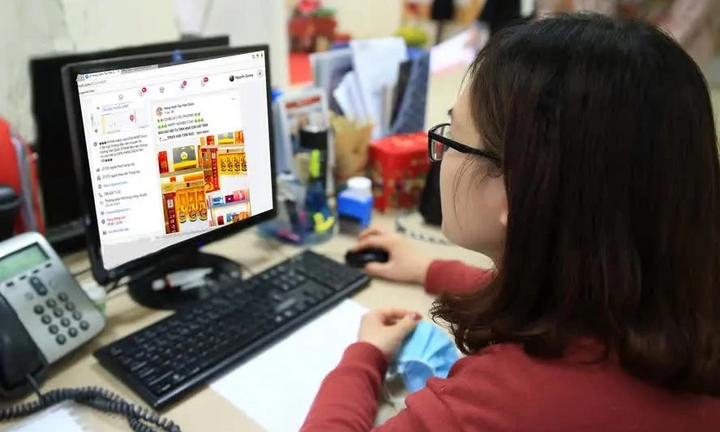 Giảm giá sâu bất thường trên sàn thương mại điện tử, người mua nên cảnh giác