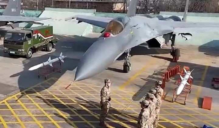 Trung Quốc cho 'nghỉ hưu' dàn tiêm kích J-11A nguồn gốc từ Nga