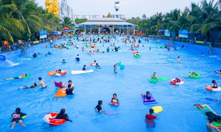 Những dịch vụ giá 0 đồng ở TP.HCM ngày Tết Dương lịch