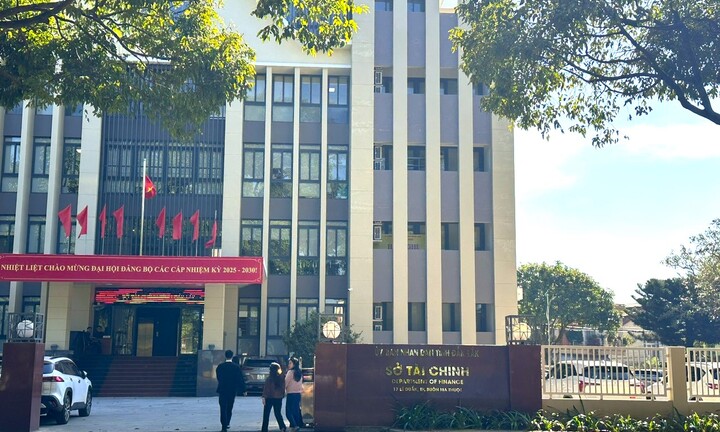 Lãnh đạo tỉnh Đắk Lắk lên tiếng về thông tin nhiều cán bộ Sở Tài chính xin nghỉ