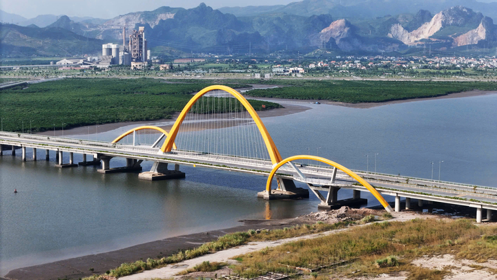 Quảng Ninh tính xây Trung tâm hành chính mới, có quảng trường chứa 100.000 người