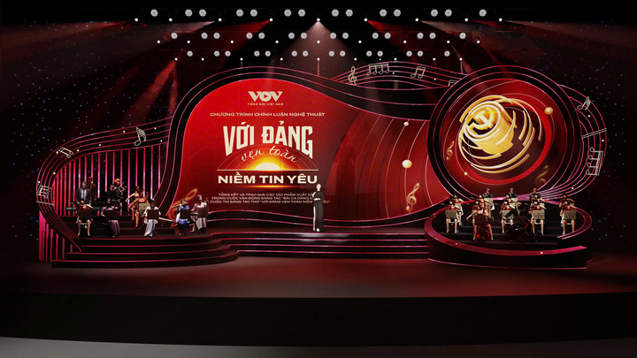 'Với Đảng vẹn toàn niềm tin yêu': Khi lịch sử được kể bằng giọng đọc phát thanh