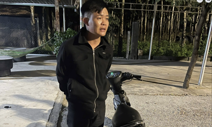 Mâu thuẫn trong lúc nhậu, thanh niên chém bạn rồi trộm xe máy bỏ trốn