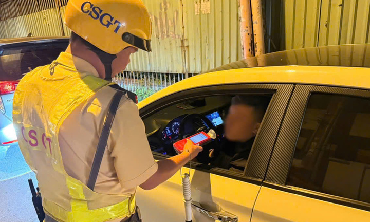 CSGT TP.HCM xử phạt gần 4.000 người vi phạm nồng độ cồn dịp nghỉ lễ