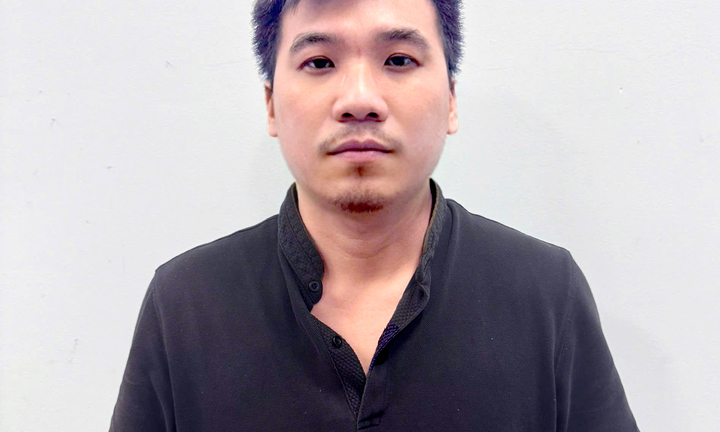 Bắt kẻ đánh tài xế công nghệ sau tranh cãi 400.000 đồng phí rửa xe