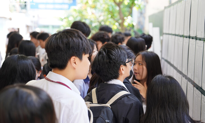 13 trường đại học đồng loạt bỏ xét tuyển học bạ năm 2026