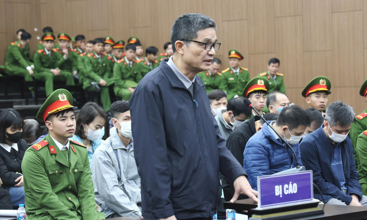 Cựu Cục trưởng Nguyễn Thanh Phong nhận hối lộ bị đề nghị án 20 năm tù