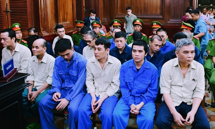 Xét xử cựu Giám đốc Trung tâm đăng kiểm 50-04V và đồng phạm