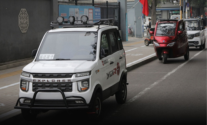 Ô tô điện cho người cao tuổi bùng nổ ở Trung Quốc