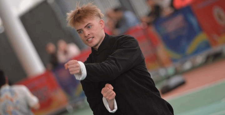 Vượt 8.000 km học võ Trung Quốc, luyện công 9 tiếng mỗi ngày vì mê Lý Liên Kiệt