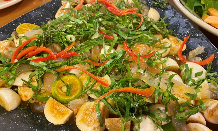 Cách làm gỏi sứa ngâm mắm nhĩ trộn cà pháo thơm ngon