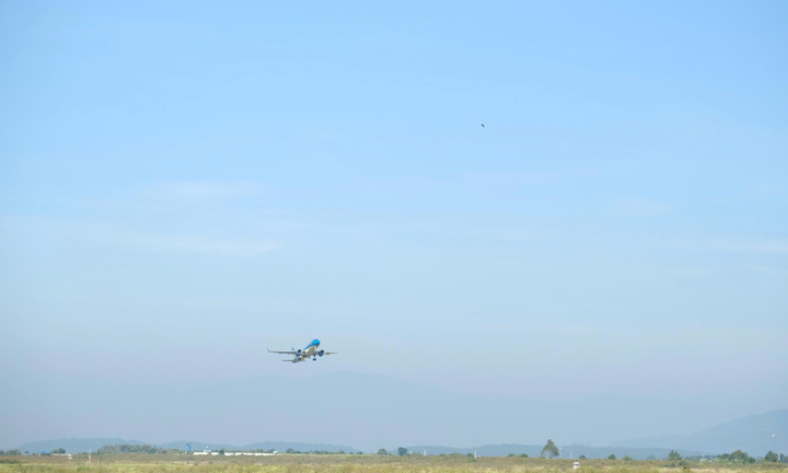 Từ 4/3, Lâm Đồng tạm đóng cửa sân bay, du khách đến Đà Lạt cách nào tối ưu?