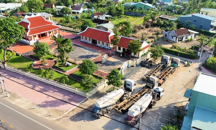 Đền thờ Danh nhân văn hoá Đào Tấn bị chiếm dụng thành bãi đỗ xe