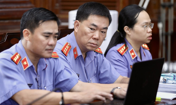 Bố trí 380 Kiểm sát viên cao cấp cho Viện Kiểm sát Nhân dân khu vực