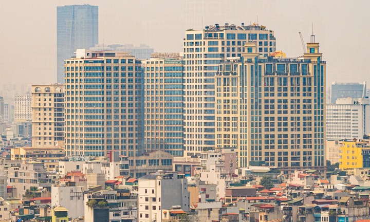 Đạt trung bình 100 triệu đồng/m², giá chung cư Hà Nội 2025 vẫn thấp hơn TP.HCM