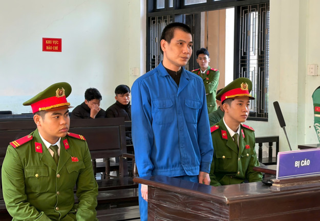 Án tù cho kẻ ‘quỵt’ tiền xe, dùng kéo đâm tài xế xe ôm công nghệ trọng thương