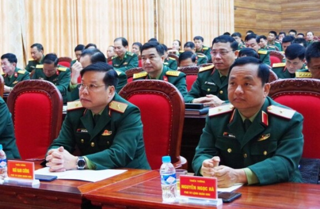 2 Phó Tư lệnh Quân khu 4 ứng cử đại biểu Quốc hội khóa XVI 