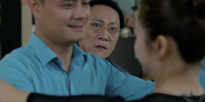Gia đình trái dấu tập 24: Ông Phi ghen khi vợ thân thiết với học viên nam
