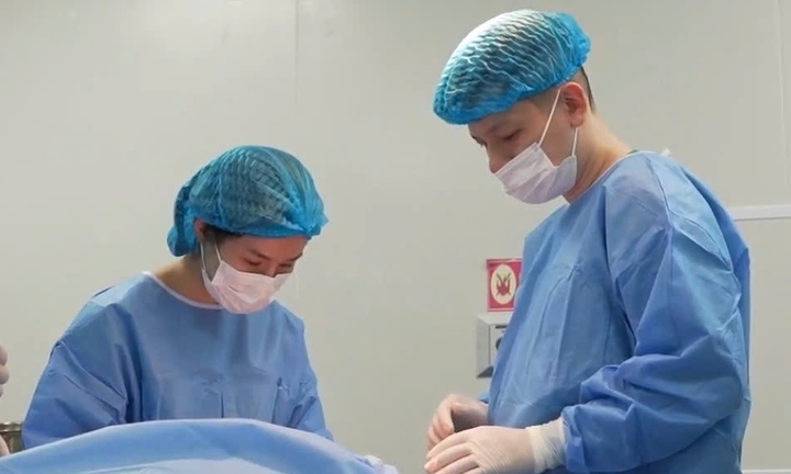 Trả giá đắt từ tâm lý 'phải xinh ngay' dịp cận Tết