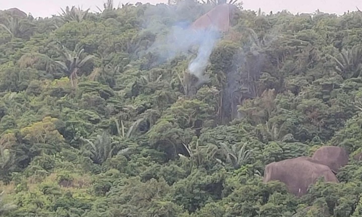 Rơi máy bay quân sự ở Đắk Lắk, phi công kịp thời nhảy dù thoát nạn