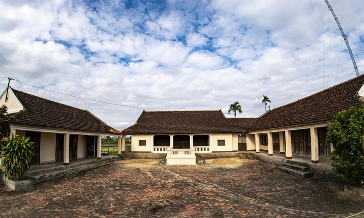 Ngắm những ngôi nhà cổ nép mình bên bờ sông Kôn tại Gia Lai