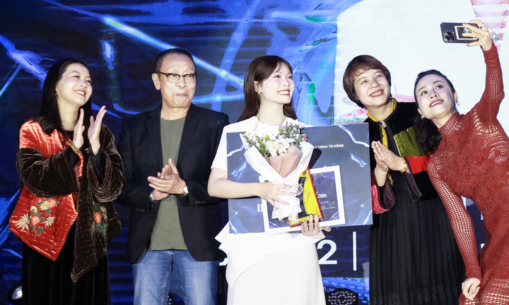 Lộ diện quán quân cuộc thi Người dẫn chương trình tài năng SpeakUp 2026