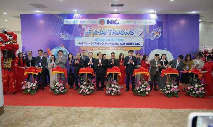 Công nghệ 1/2: NIC vận hành Hệ sinh thái STEM mới