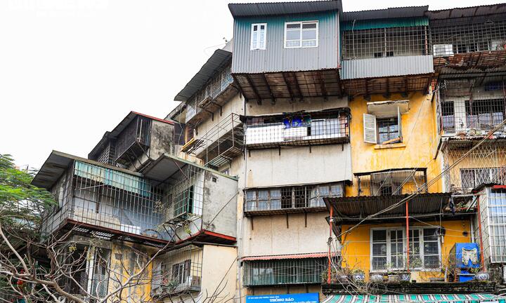 Cận cảnh loạt chung cư cũ ở Hà Nội sắp được kiểm định chất lượng