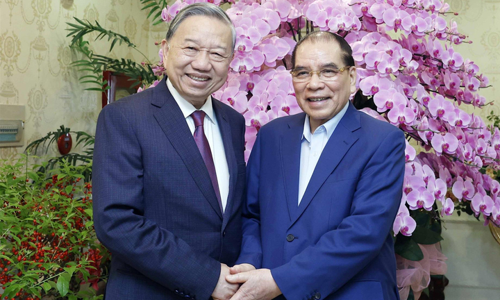 Tổng Bí thư Tô Lâm thăm, chúc Tết nguyên Tổng Bí thư Nông Đức Mạnh