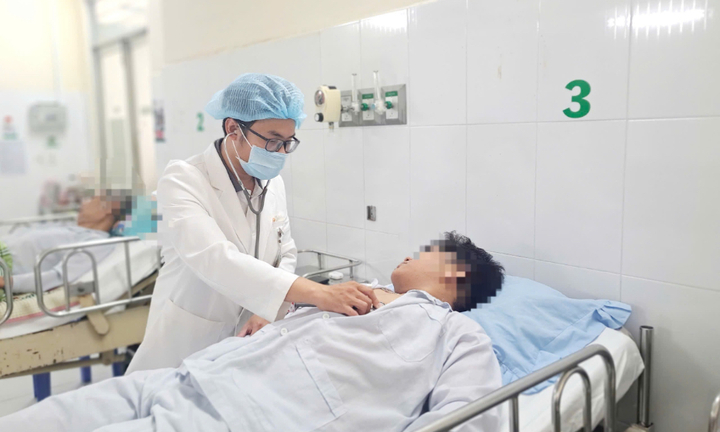 Cẩn trọng khi chơi thể thao quá sức