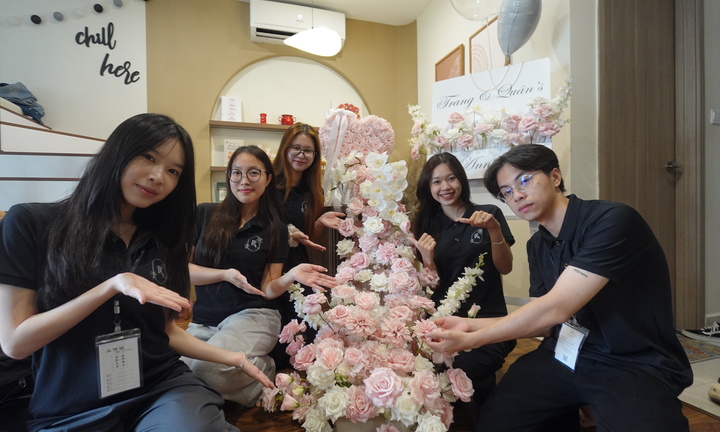 Sinh viên dùng AI giải bài toán cá nhân hóa cảm xúc trong tổ chức sự kiện