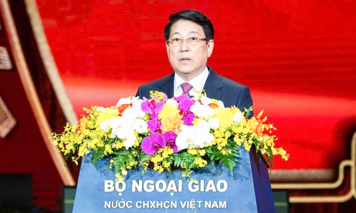 Chủ tịch nước Lương Cường dự chương trình nghệ thuật Xuân Quê hương 2026