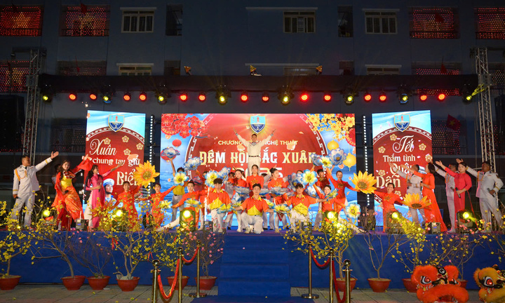 'Đêm hội sắc Xuân 2026' - chương trình nghệ thuật thắm tình quân dân