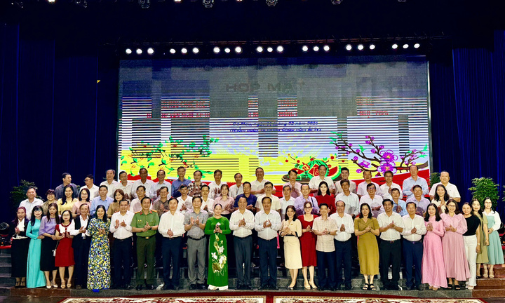Cà Mau họp mặt nhân sĩ, trí thức và chức sắc tôn giáo mừng Xuân Bính Ngọ 2026