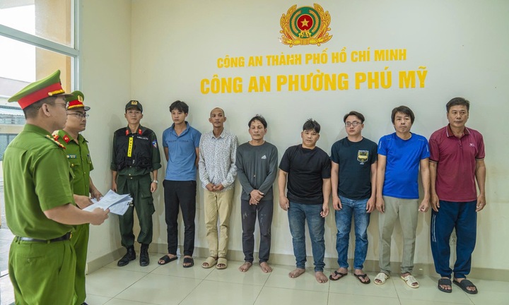 Khởi tố nhóm người dùng hung khí ẩu đả tại TP.HCM