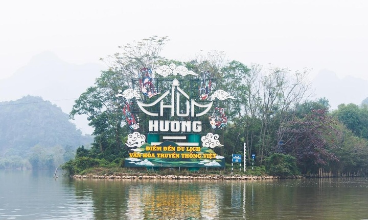 Lễ hội chùa Hương 2026 bắt đầu từ ngày mấy?