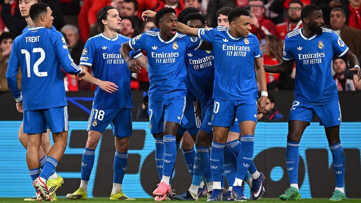 Bị cáo buộc phân biệt chủng tộc ngôi sao Real Madrid, Benfica lên tiếng