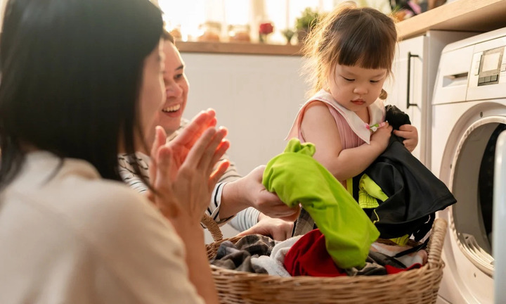 Tranh cãi cách dạy con 'ngược đời' của phụ huynh Trung Quốc