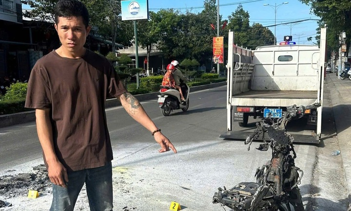Danh tính nam thanh niên đốt xe máy khi bị cảnh sát giao thông dừng xe kiểm tra