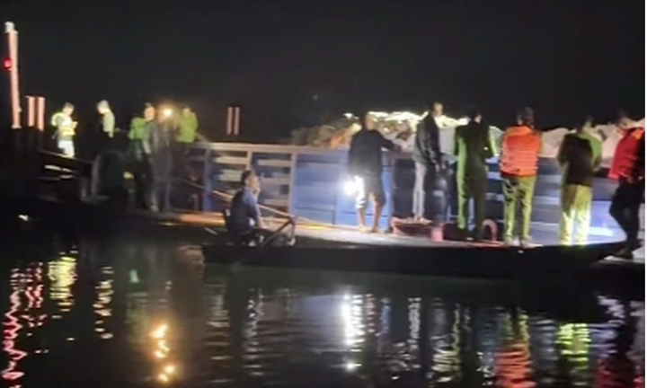 Danh tính 6 người mất tích sau vụ tàu khách va chạm phà chở đá trên hồ Thác Bà