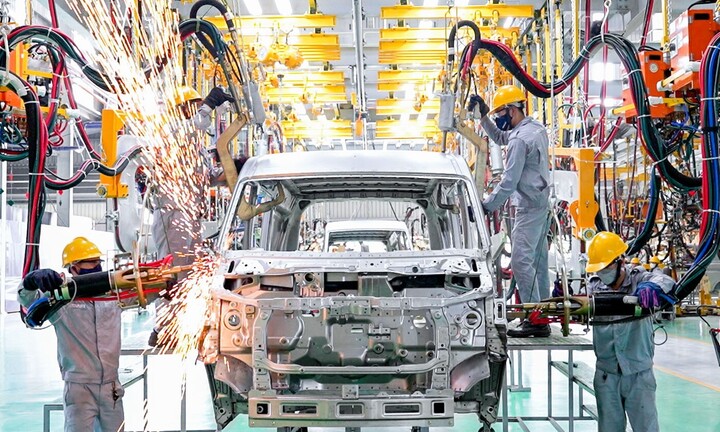 Nền tảng nào để Thaco sản xuất xe du lịch thương hiệu riêng?