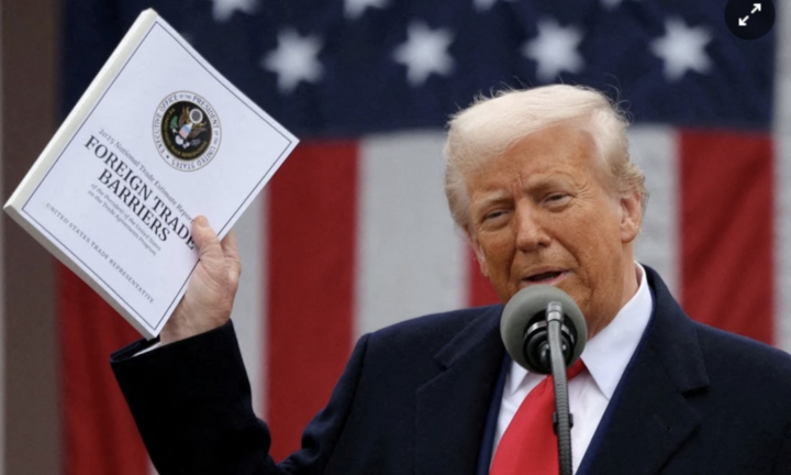 Ông Trump cảnh báo đối tác đừng ‘chơi trò chơi’ thuế quan với Mỹ